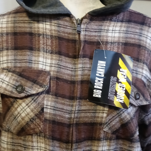 AVAILABLE -Big Rock Canyon Flannel Coat size XL/18 Boys - Picture 3 of 5